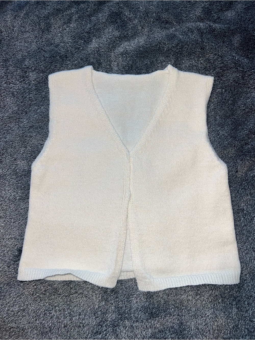 White V-Neck Knit Women's Sweater Vest